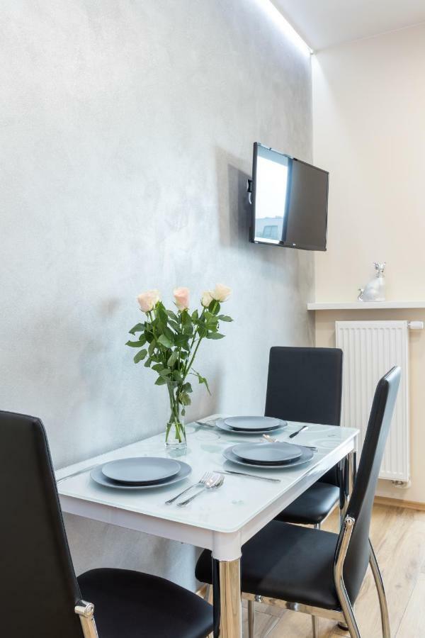 Angel Apartament Krakau Exterior foto